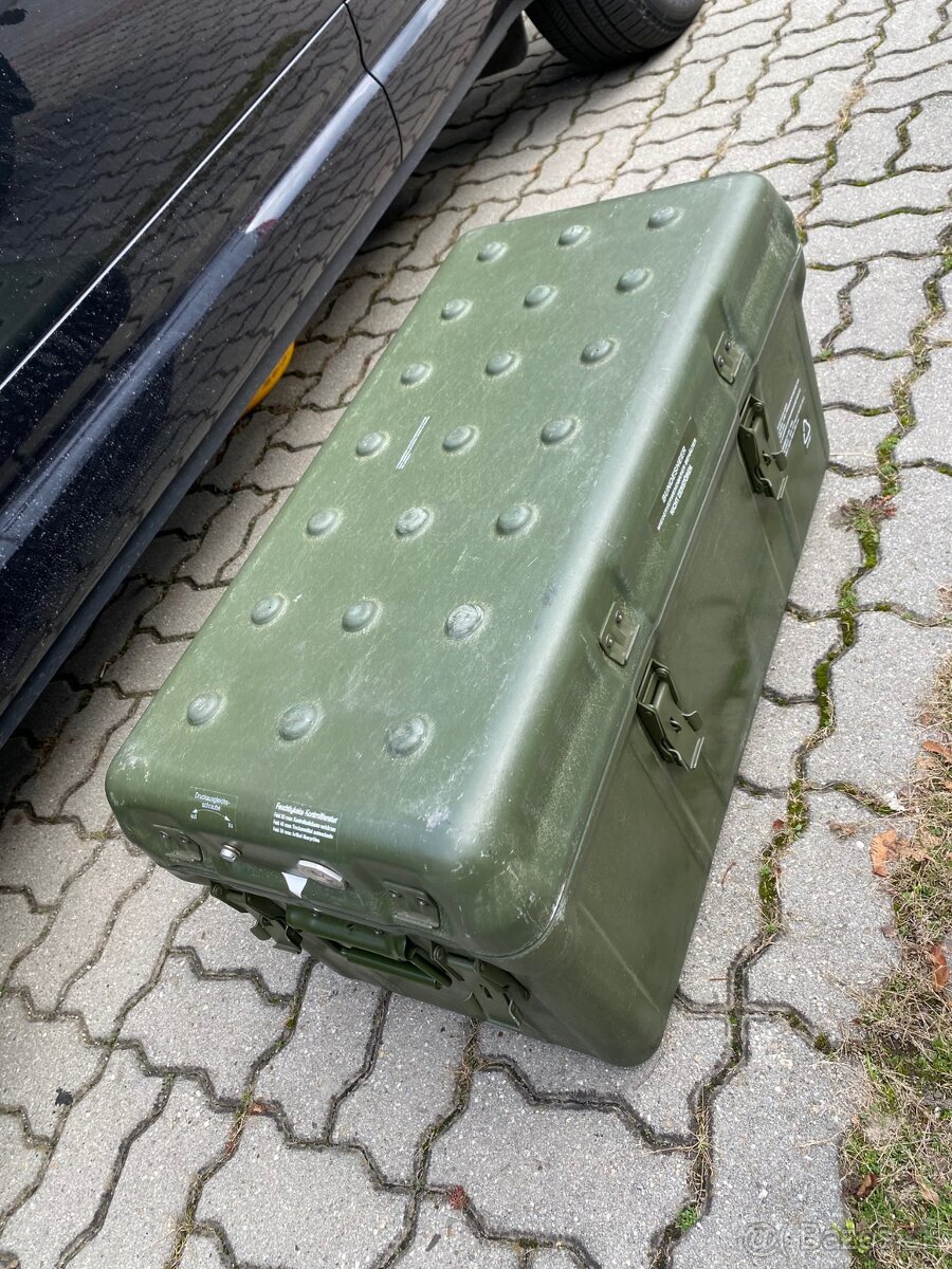 Predám vojenskú bedňu - 2