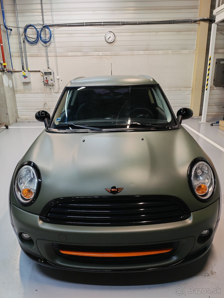 Mini Cooper Clubman - 2