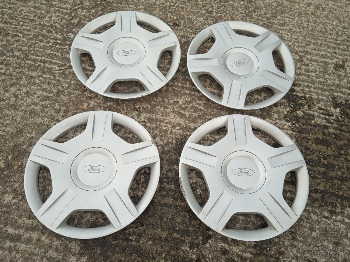 Plechové disky+puklice originál Ford + pnumatiky Goodrich - 2