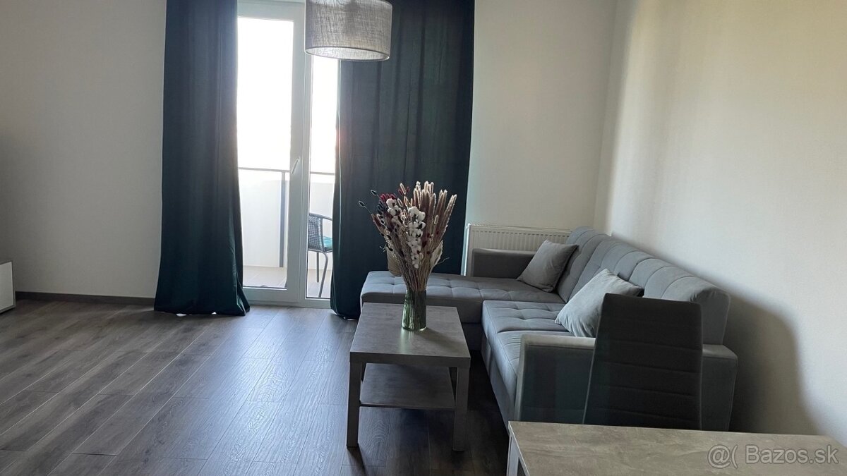 PRENÁJOM 2i byt s parkingom, NMnV, Čerešňová ul., novostavba - 2