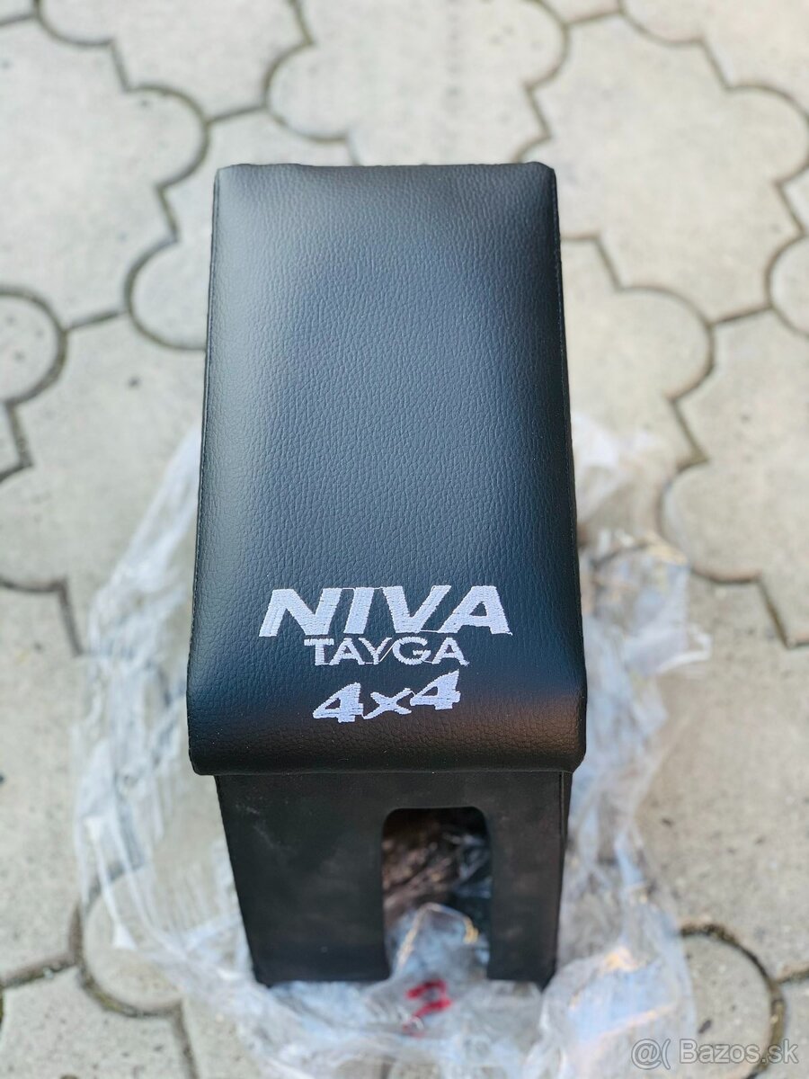 Lada Niva 4x4 URBAN/BRONTO - 2