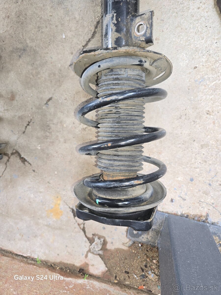 Predam adaptivne tlmice mercedes w204,c207 - 2