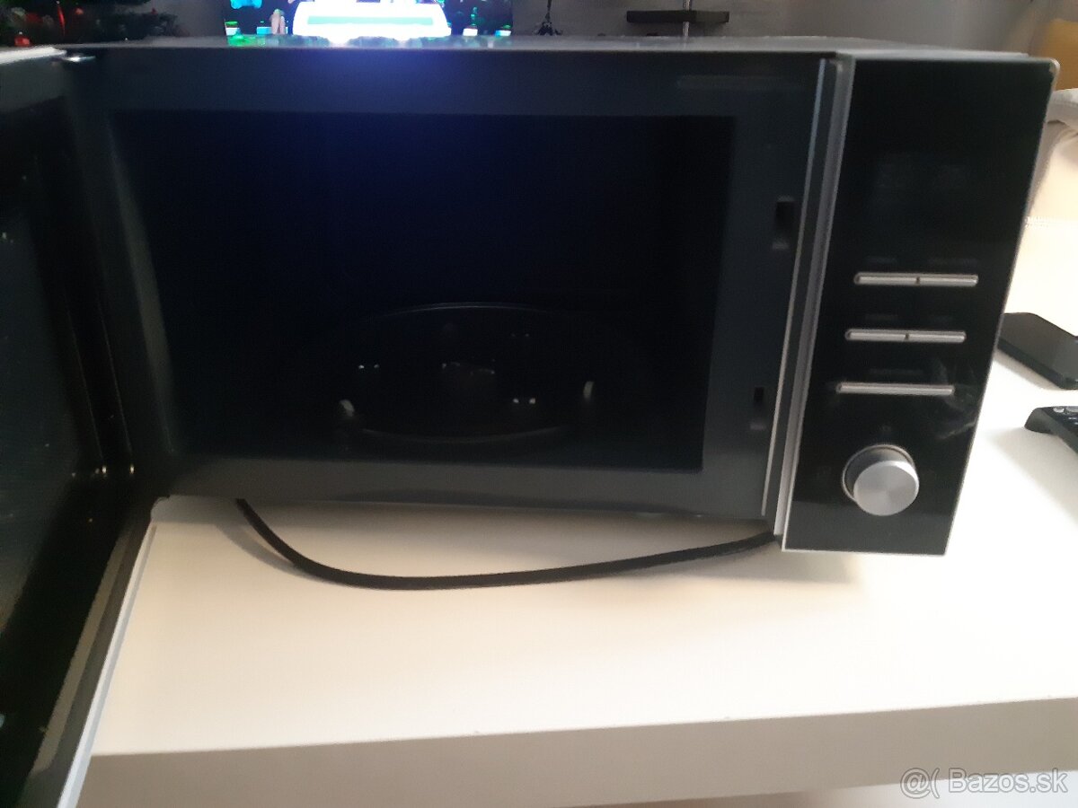 Predám mikrovlnku Siguro SGR MO C1905 - 2