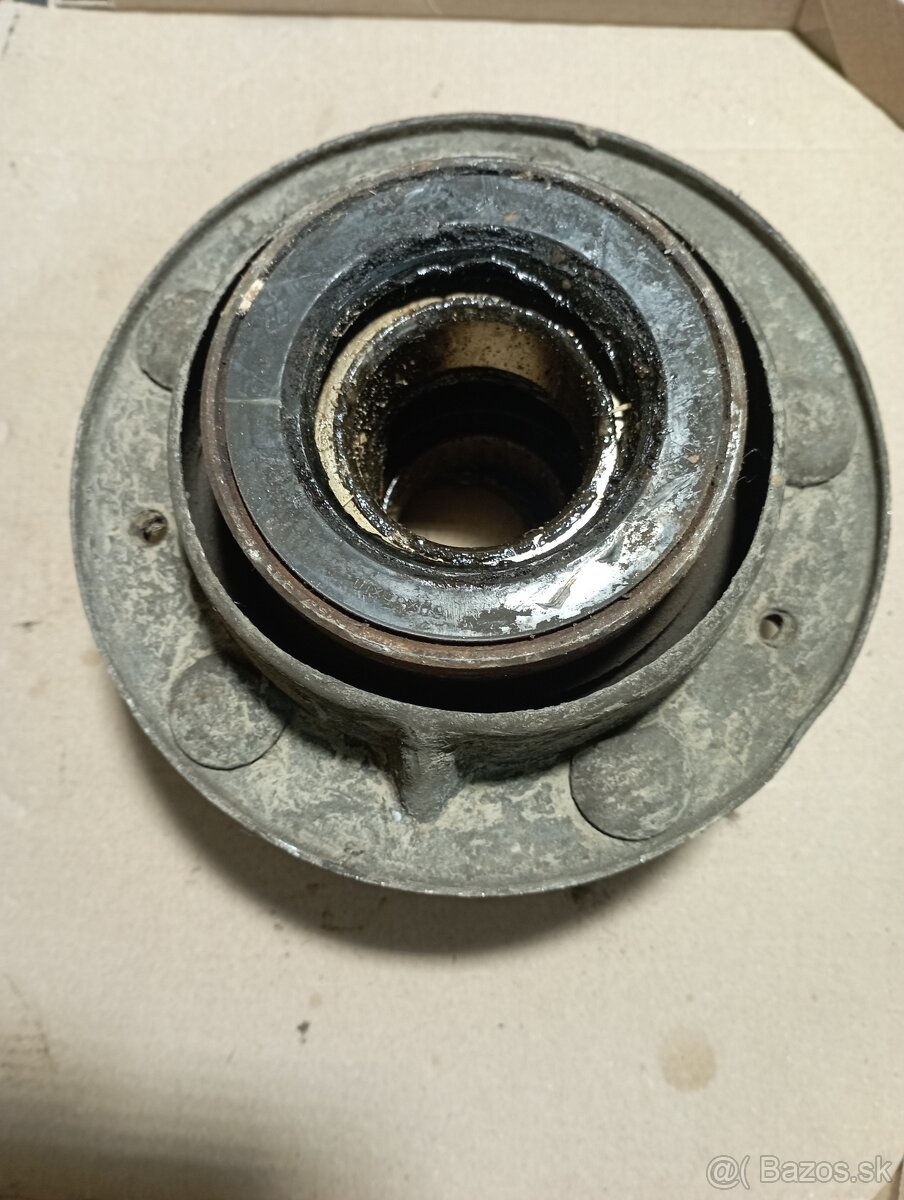 Náboj kolesa GAZ, uaz - 2