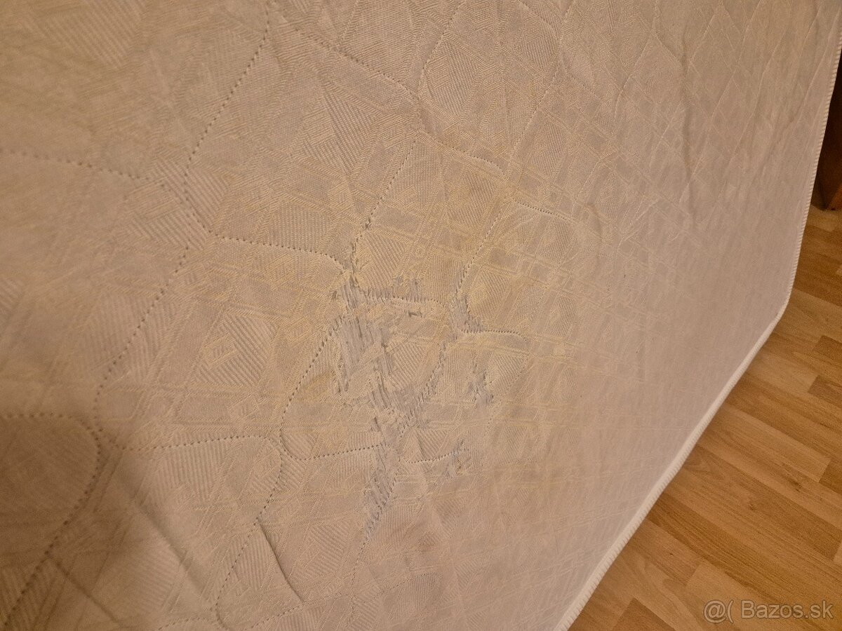 Darujem pouzite matrace + vankus - 2