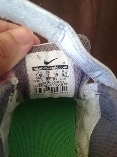 Detské botasy Nike veľkosť 19 - 2