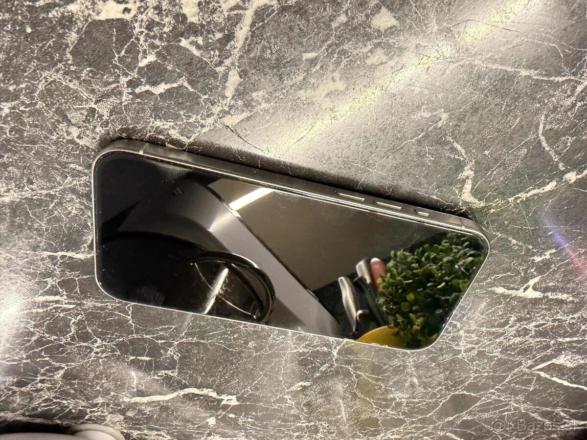 iPhone 15 Pro 256GB - 2