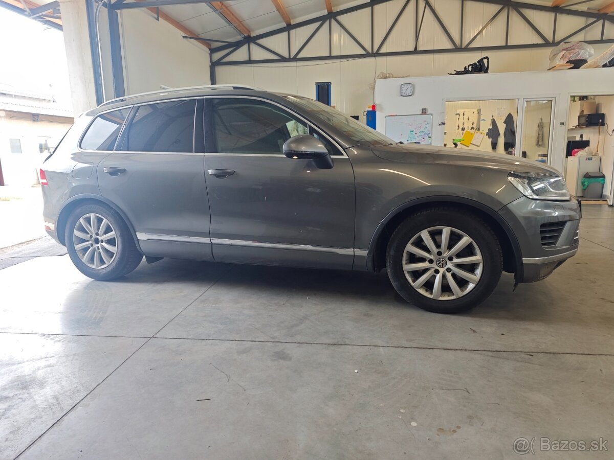 VW TOUAREG 4.2TDI V8, facelift , 2015 - 2