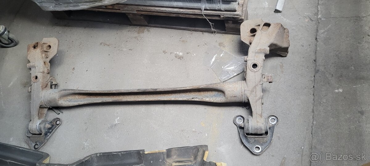 Rozpredám diely - 2