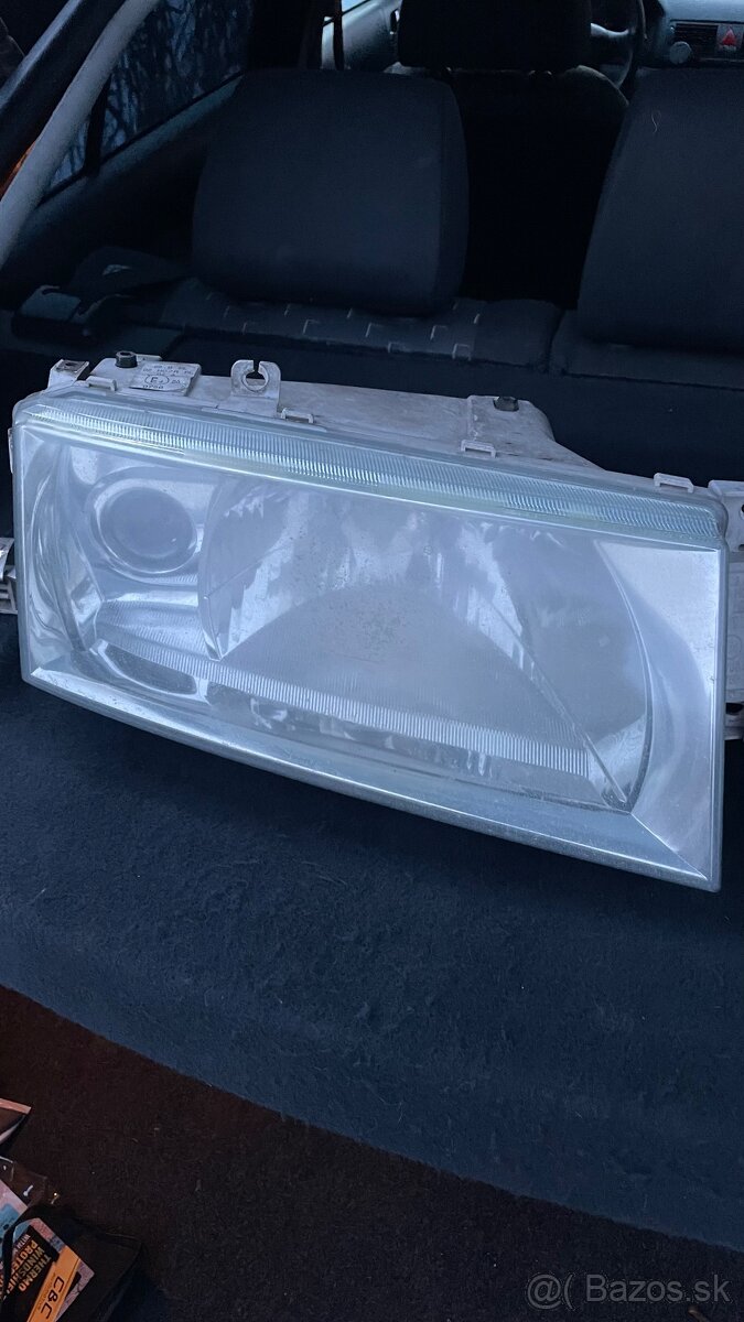 Svetlá Octavia 1 - 2