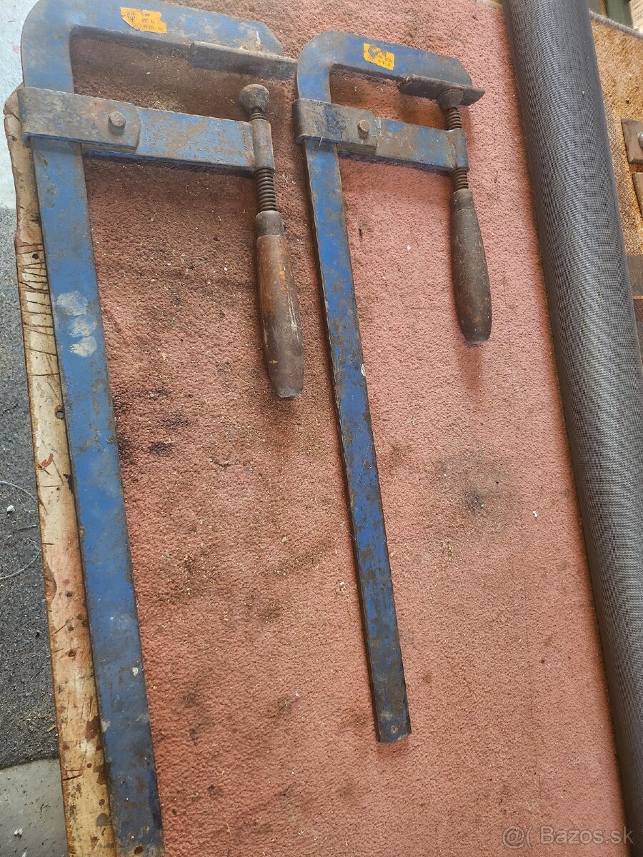 Zverák stolárský - 2