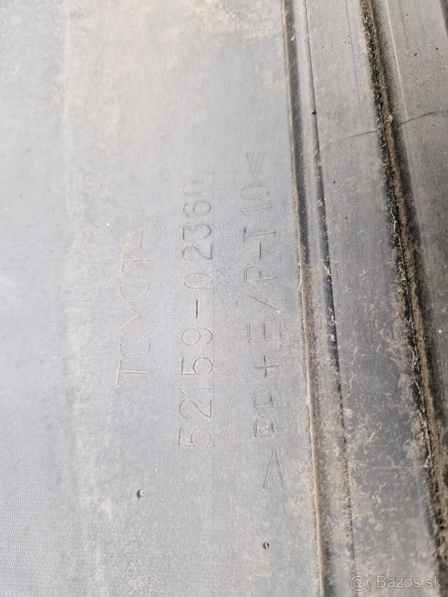 Toyota Corolla E12 - 2