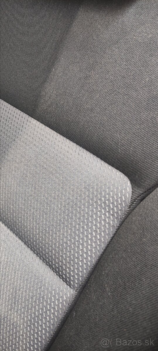 Sedačka Škoda Octavia 2 - 2