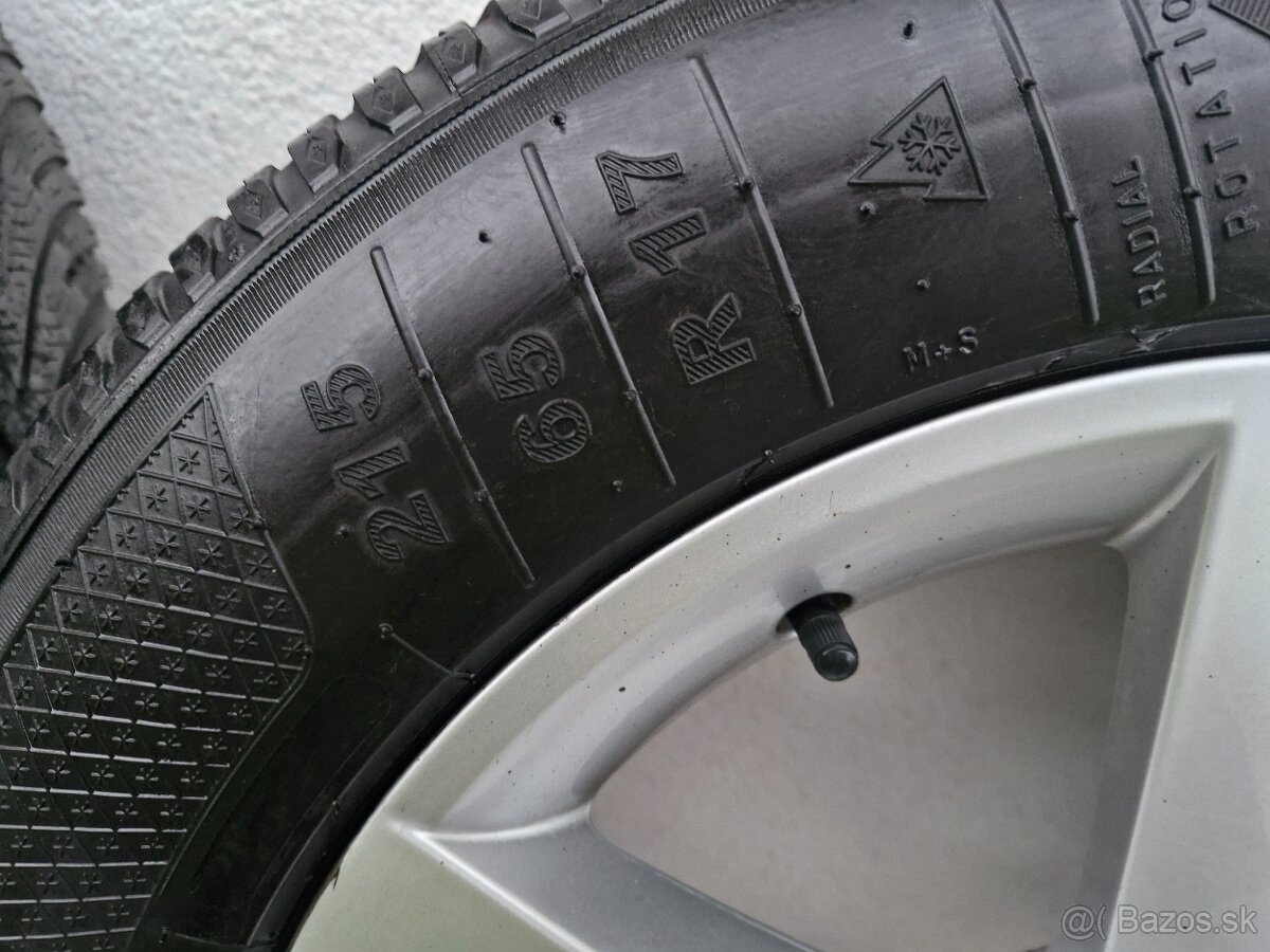 Predam elektrony Skoda + zimne pneumatiky - 2