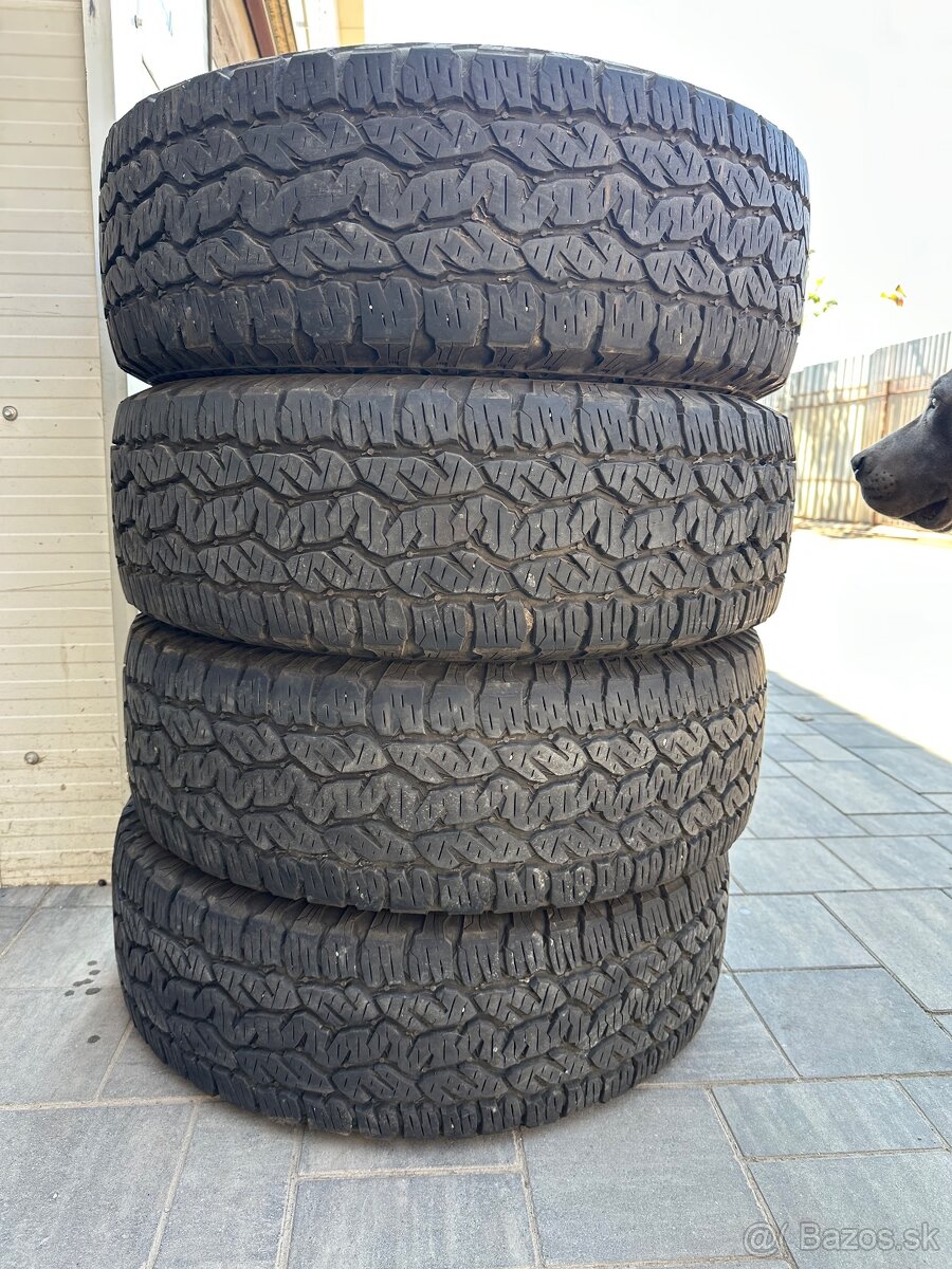 Matador Izzarda A/T2 235/65 R17 - 2