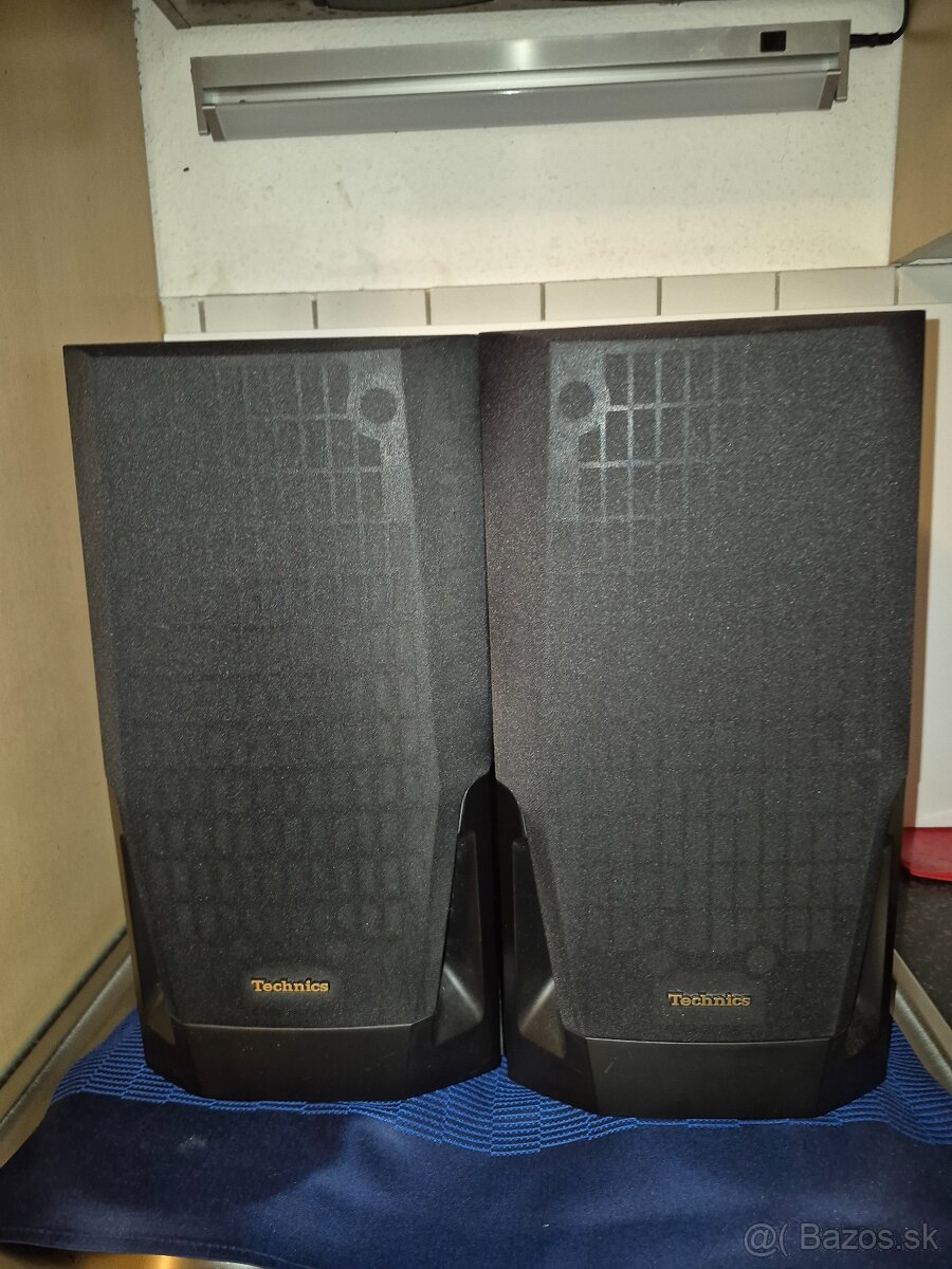 Kvalitný Technics mini systém CH540 z DO a repro. - 2