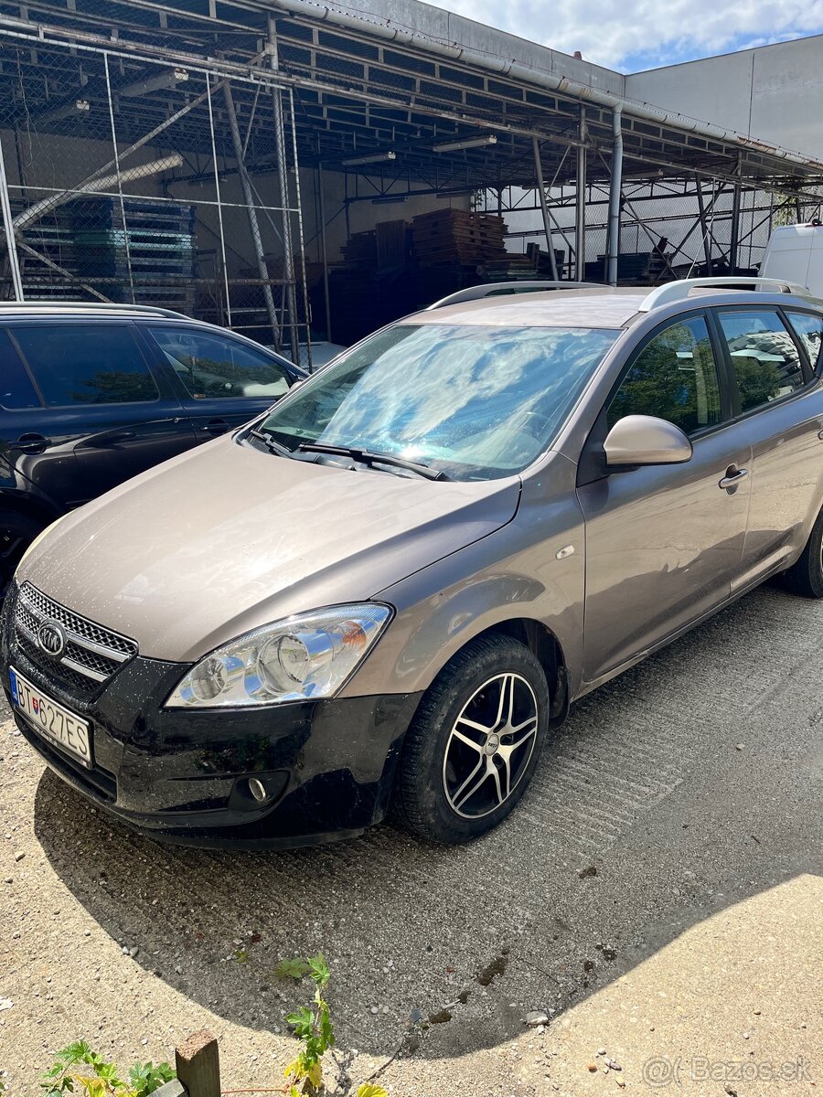 Kia ceed sw 1.6crdi - 2