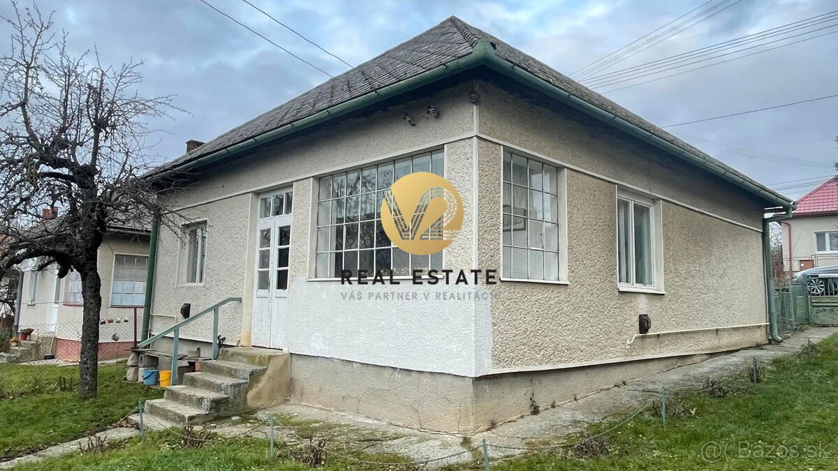 NA PREDAJ 3-izbový rodinný dom, s 18á pozemkom - 2