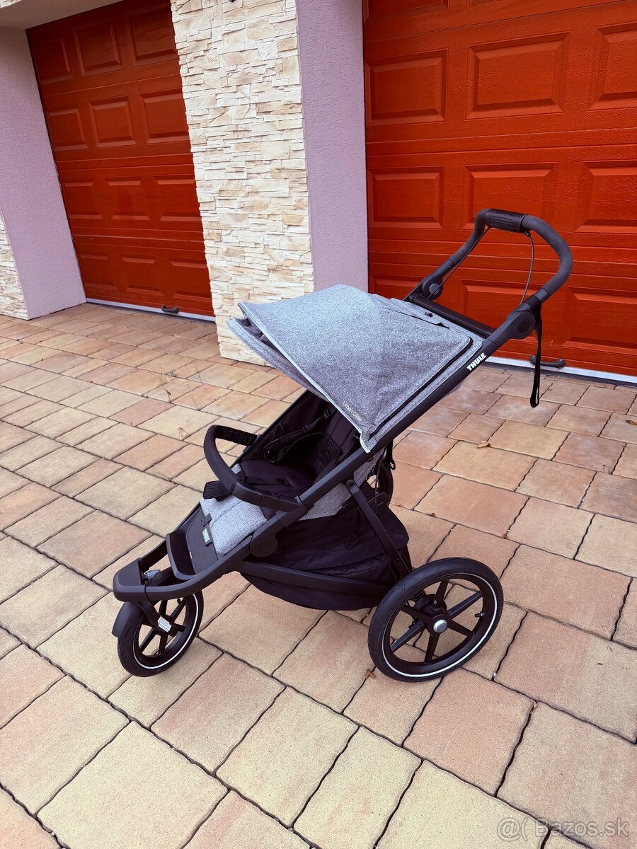 Thule Urban Glide 2 Grey Melange on Black - 2