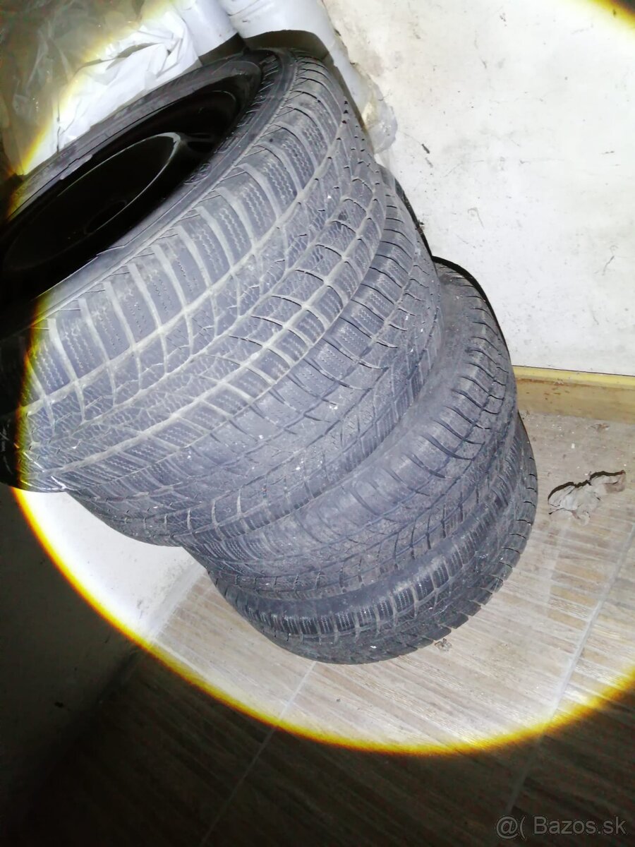 Predám zimné pneu na diskoch - 2