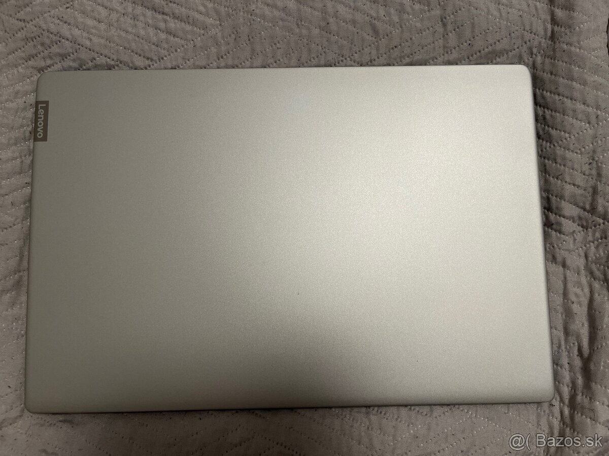 Lenovo 330s-15ikb 15.6 fullhd ips/8250u/amd 535/8/250+1000 - 2