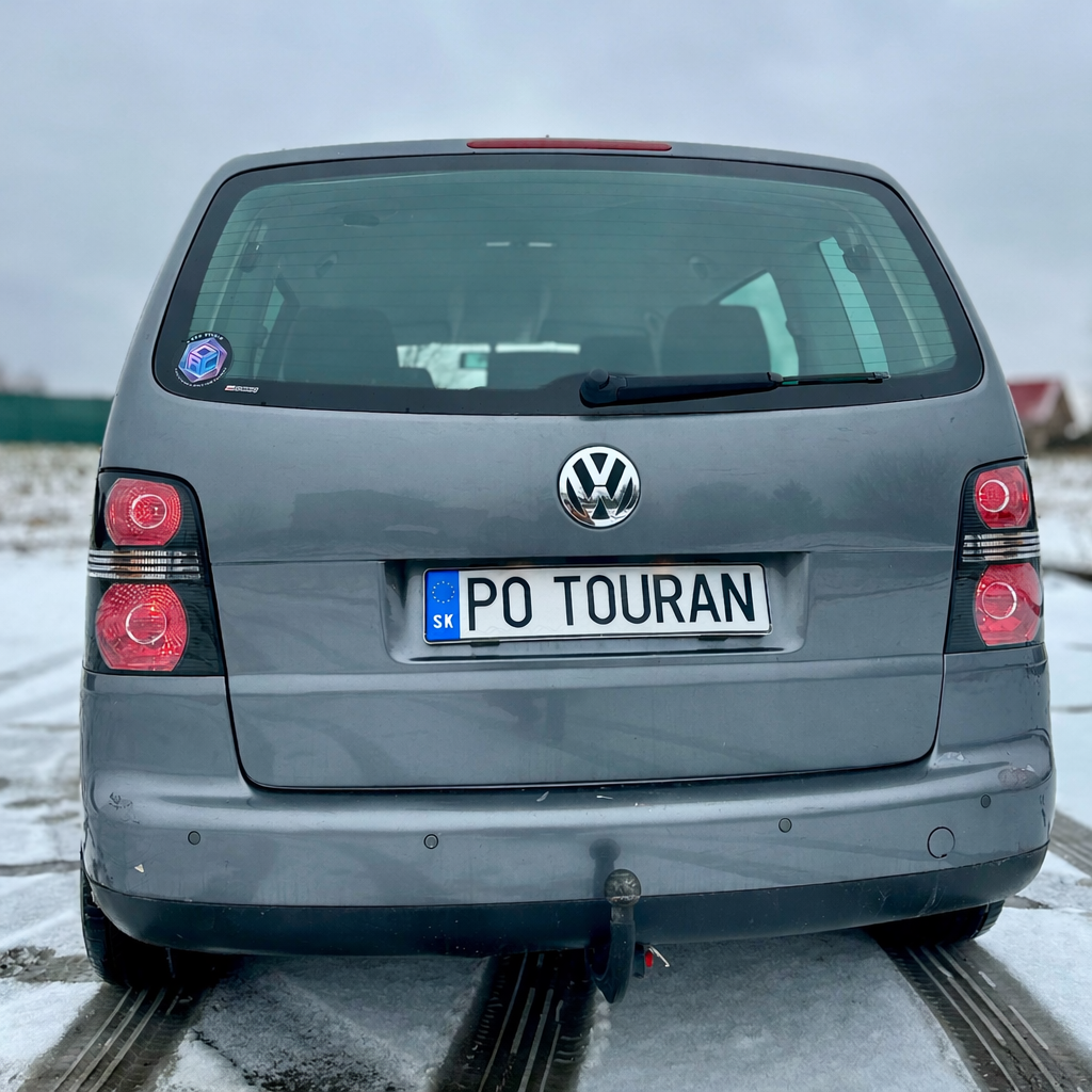 VW Touran 1T1 2.0 TDi 16V Highline - 2