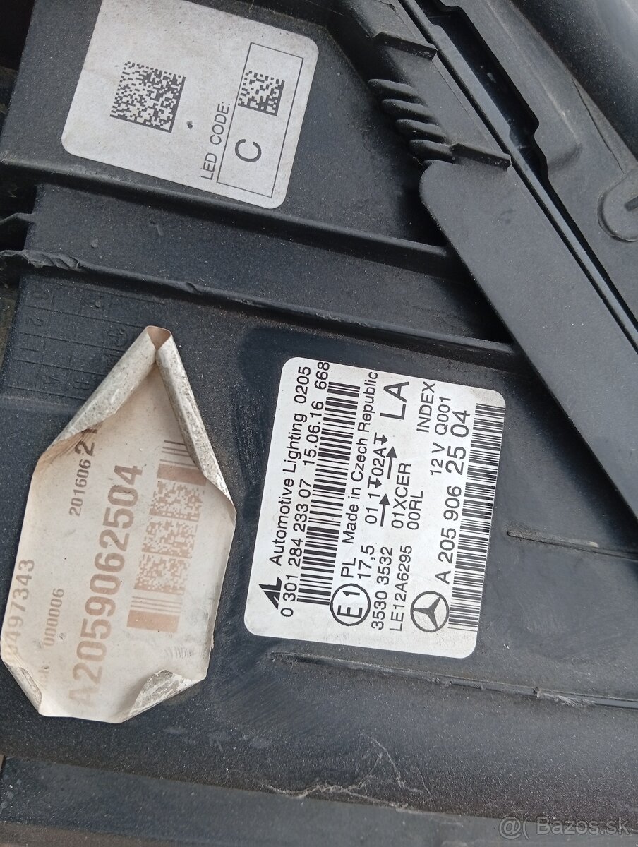 Predám svetlo predné na Mercedes Benz Ctrieda - 2