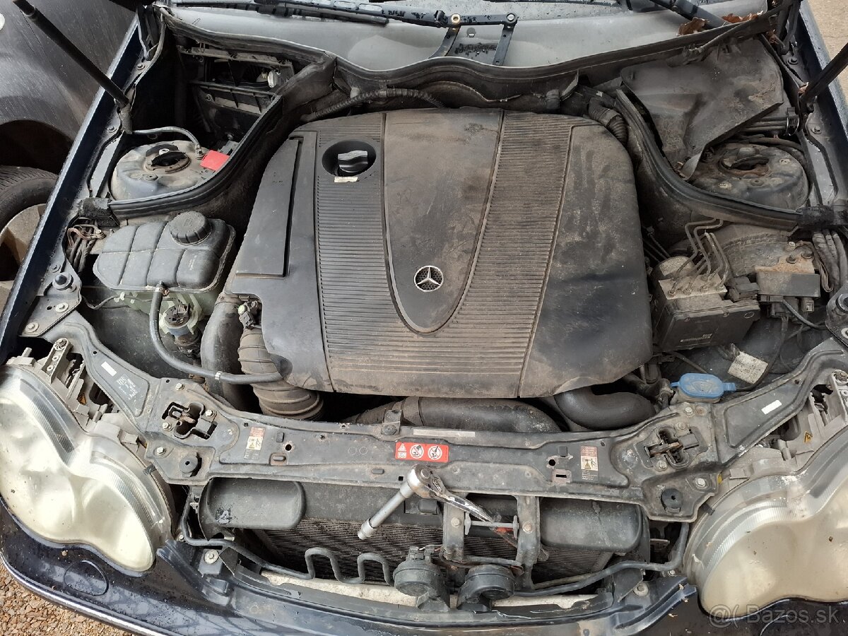 Komplet motor Mercedes - 2