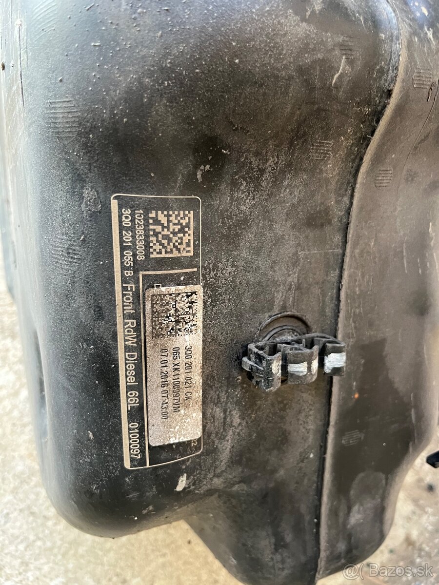 palivová nádrž 3Q0201021CK - 2