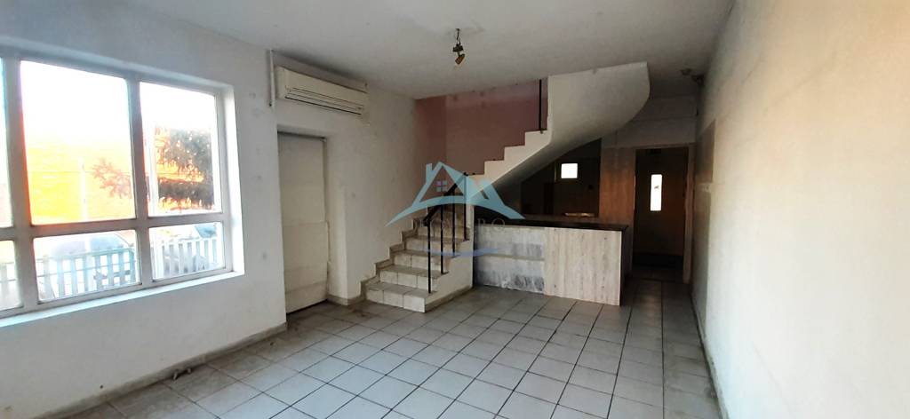 Zníženie ceny Obchodný priestor na predaj - Rétság - 2