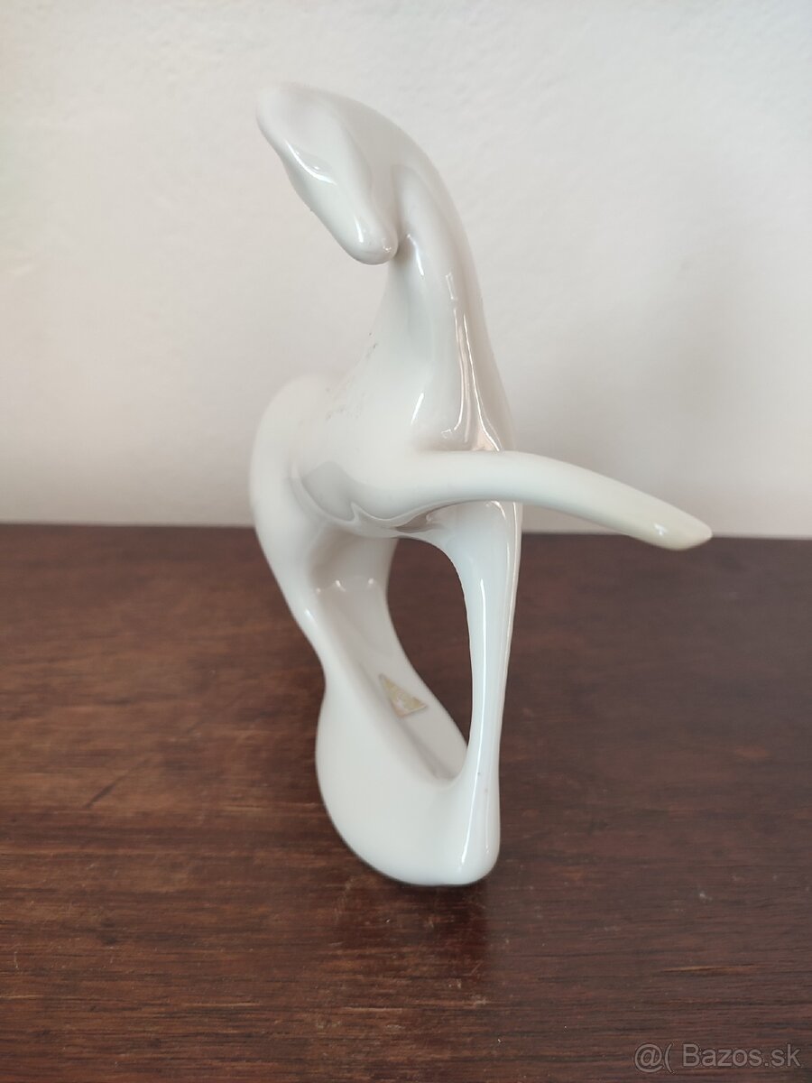 Royal dux koník Brusel porcelánová soška
- 2