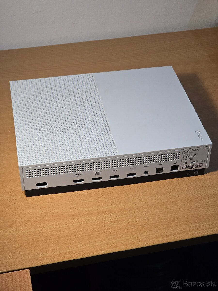 Xbox One S 1TB - 2
