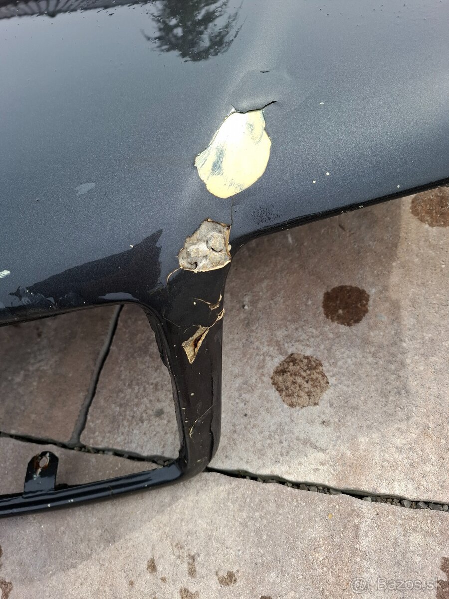 Mercedes w126 SEC - predná kapota - 2