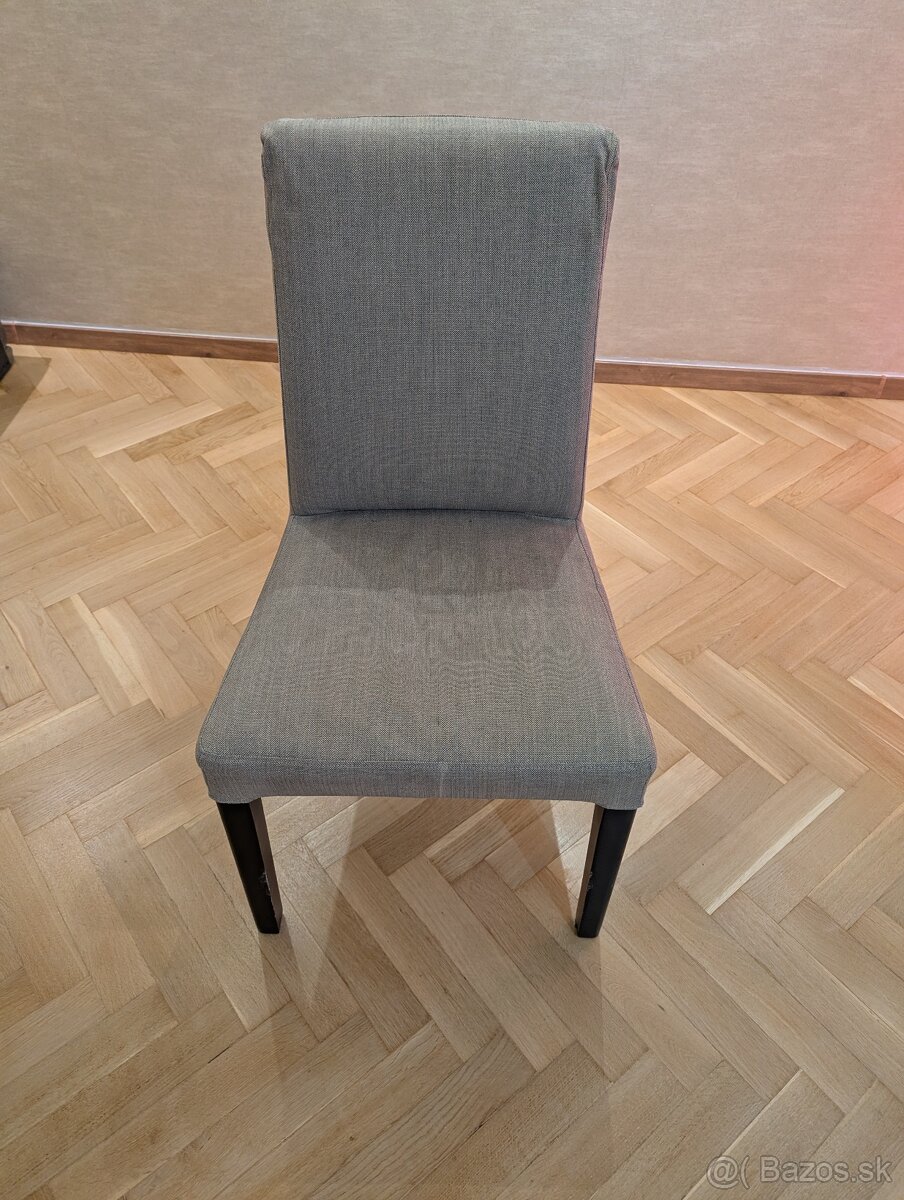 Predam 4 jedalenske stolicky - 2
