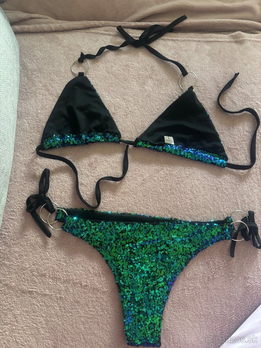 Predam smaragdove plavky - 2