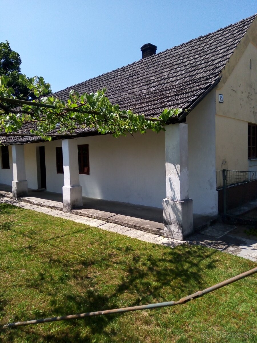 Chalupa v Borskom Jure, časť Tomky - 2