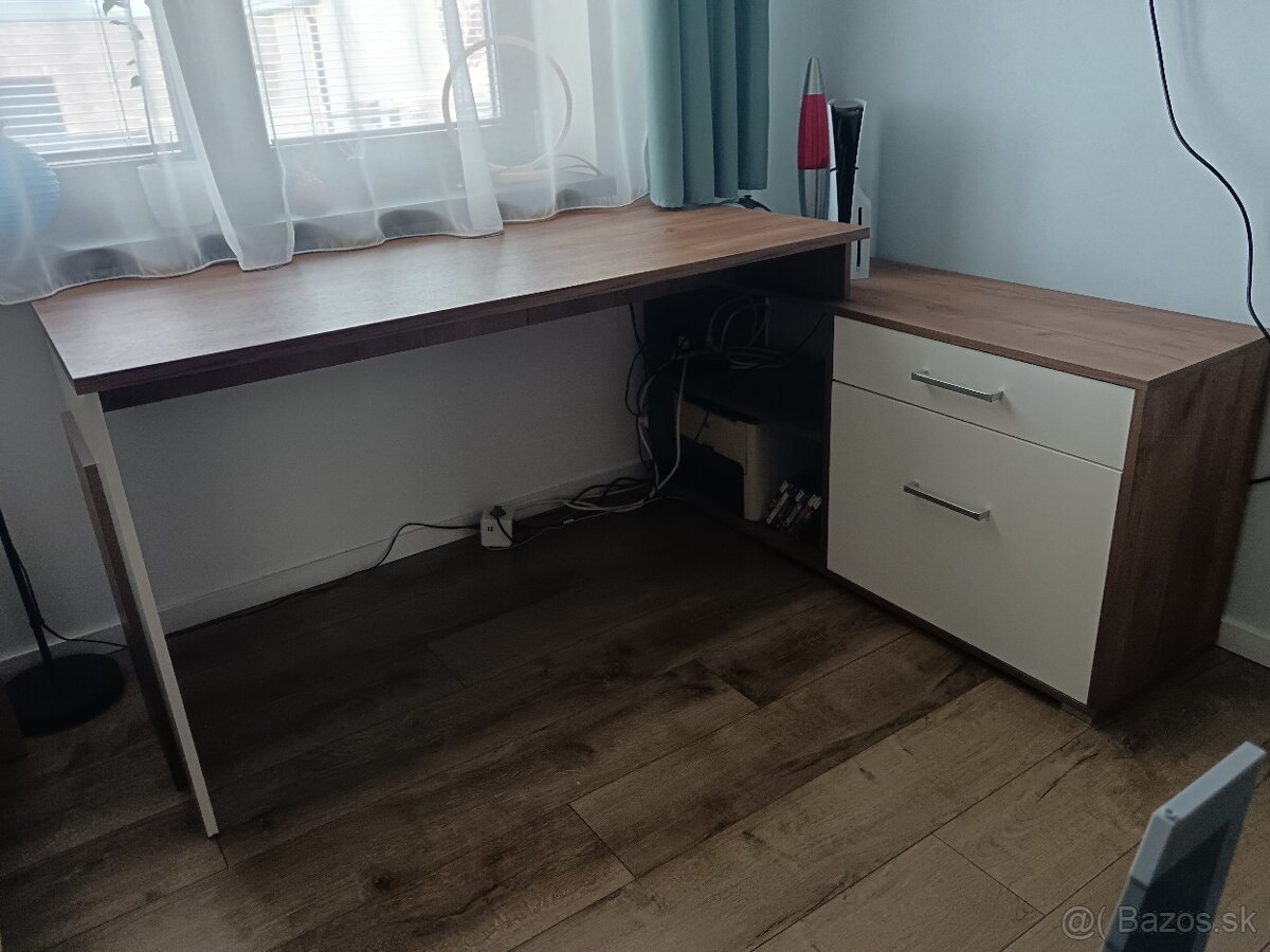 Písací stôl - 2