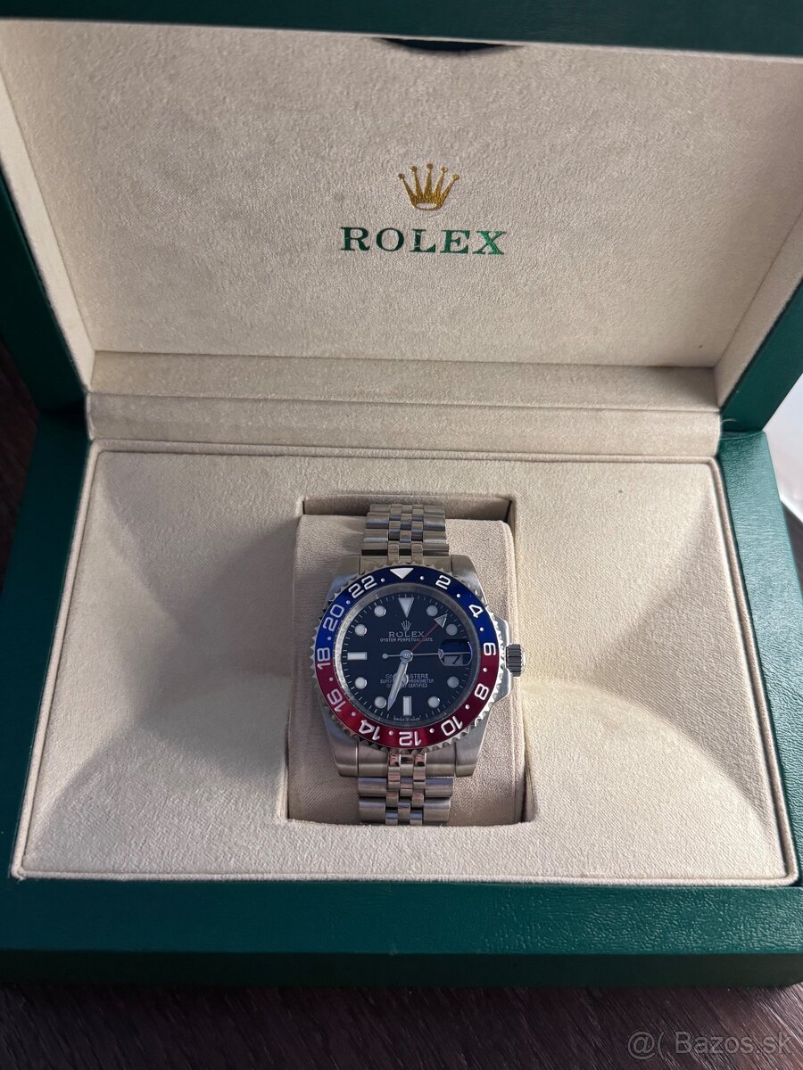 Rolex GMT Pepsi - 2