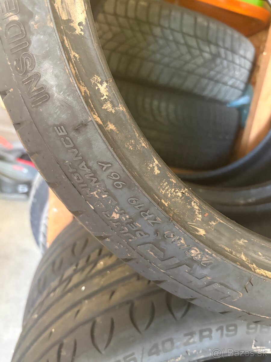 Predam nove pneumatiky 235/40/19 - 2