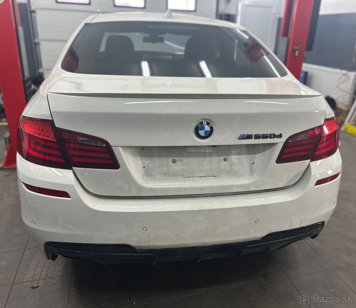ROZPREDÁME F10 M550d xDrive 280kw - 2