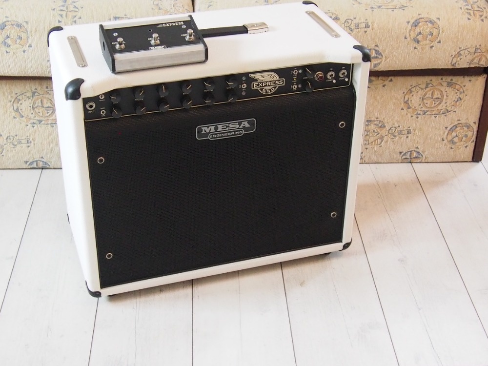 Mesa Boogie Expres 5:50 celolampové kombo - 2
