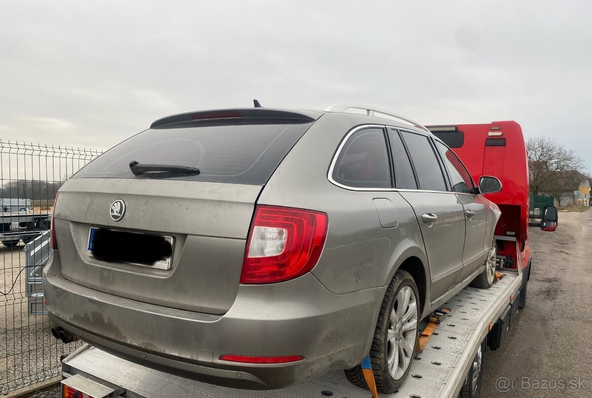 Rozpredam Škoda Superb 2.0TDI DSG Combi - 2