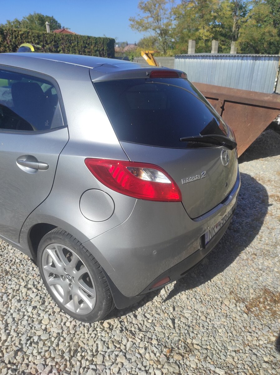 Mazda 2 (2013), 1.3 benzín, 128 000 km - 2