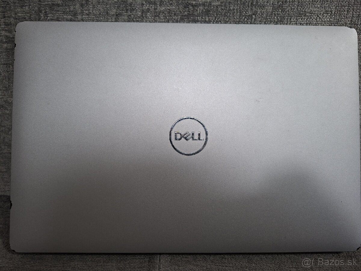 Dell Latitude 5511 – i7, 16 GB RAM - 2