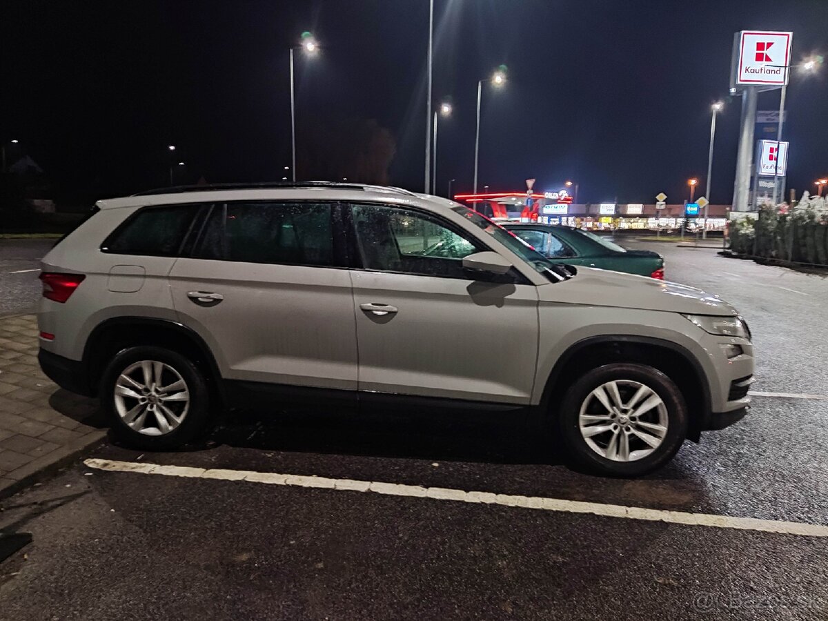 Škoda Kodiaq 1.5 TSi nardo grey, 80tis.km-len za 17.499€+DPH - 2