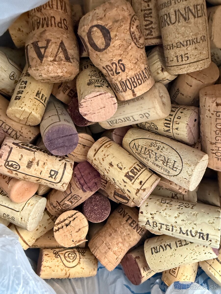 Zbierka korkove zatky taliansko - 2