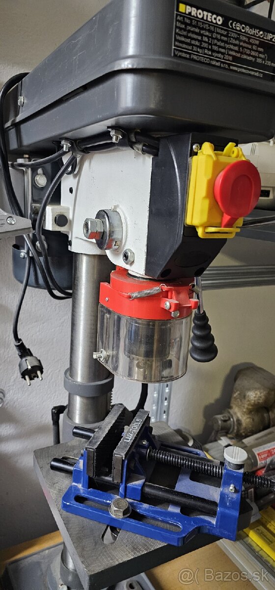 Stolová vŕtačka Proteco. - 2