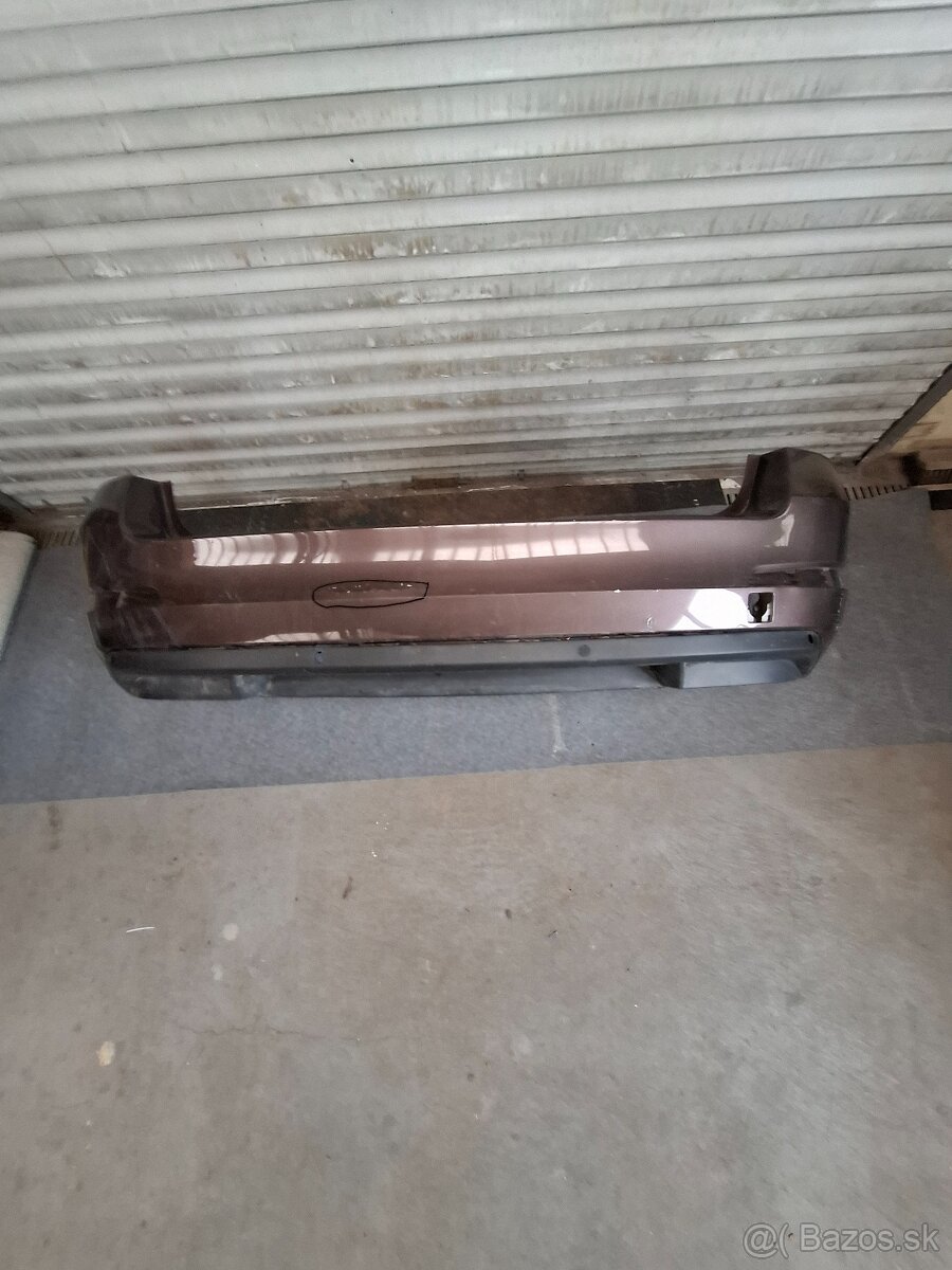 ŠKODA OCTAVIA 3 COMBI zadný narazník - 2