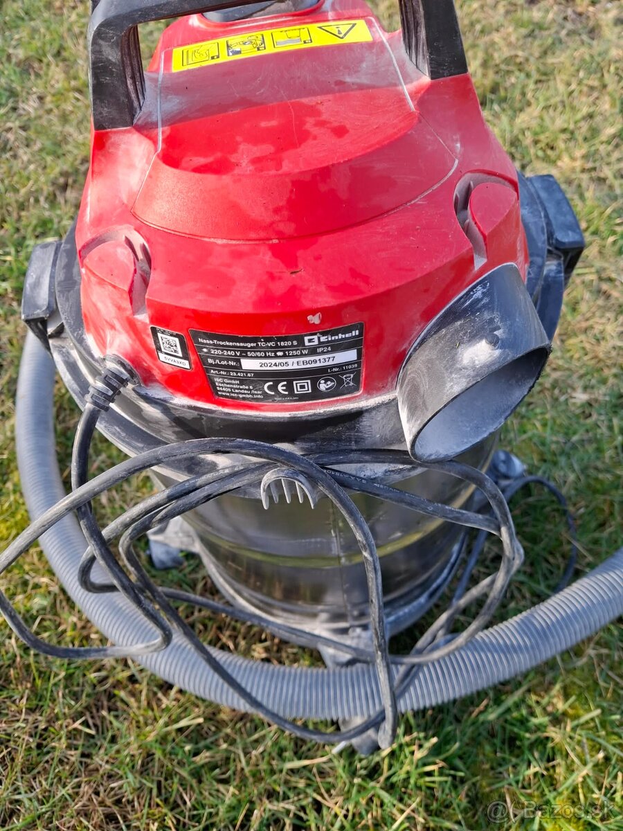 priemyselý vysavač - 2