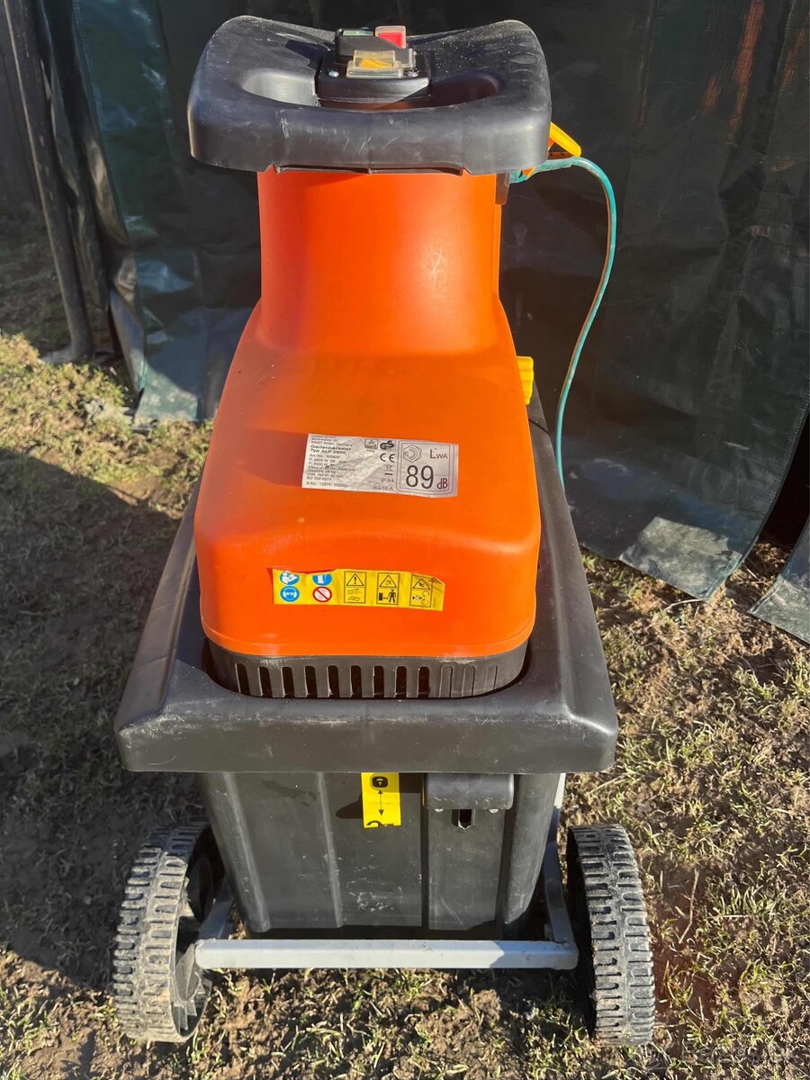 Požičiam drvičku na konáre - 2